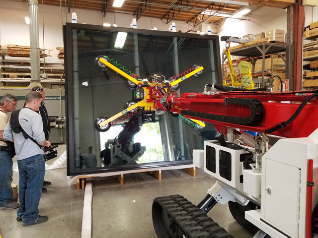 Aerial Platforms for Glass Positioning: A Buyer's Guide to Glass Lifting Equipment