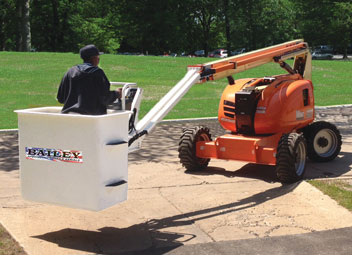 ngineer working with the help of a crane