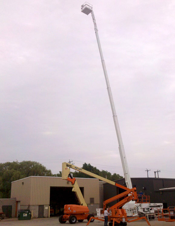 t135cr clean room lift